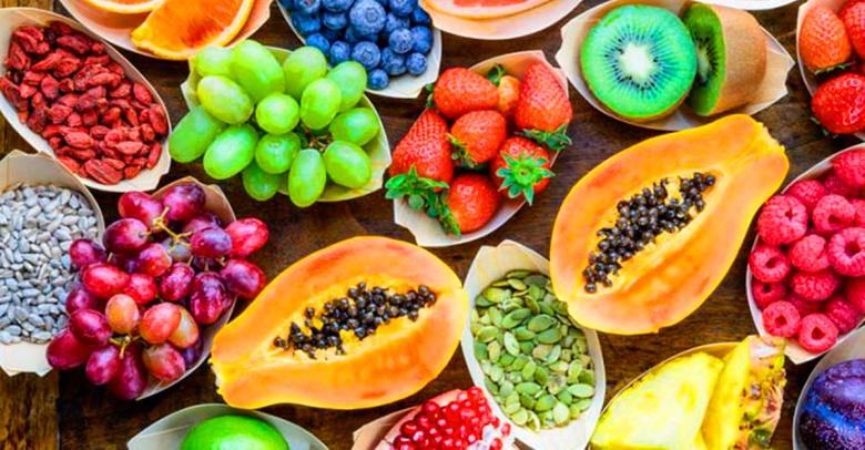 La importancia de consumir frutas maduras de estación